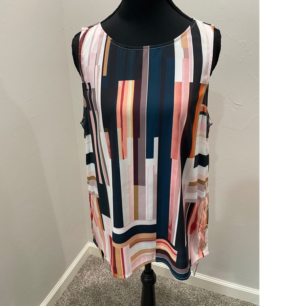 Antonio Melani Geometric Abstract Print Sleeveless Blouse Grommet Detail Medium